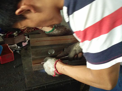 东莞宝鸡CS6140车床维修