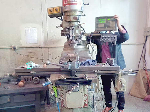 东莞麻涌杜芬铣床维修