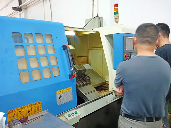 东莞市东城凯恩帝数控车床维修