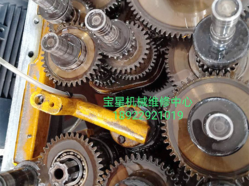 东莞中捷Z3050X161摇臂钻床维修