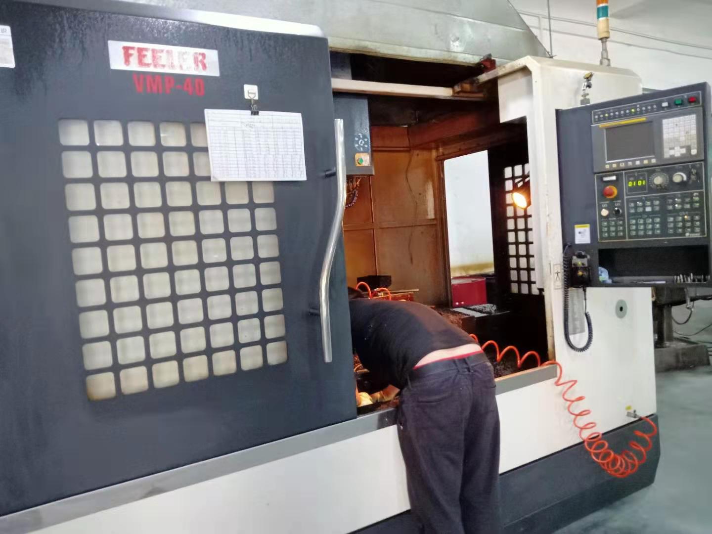 东莞友佳VMP一40发那科电脑锣维修