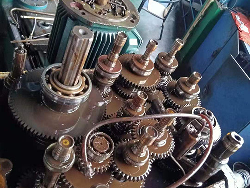 惠州博罗圆洲中捷Z3050X16/1摇臂钻床大修