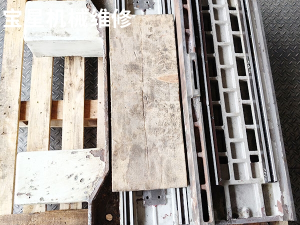 江苏省徐州市KGS250平面磨床维修